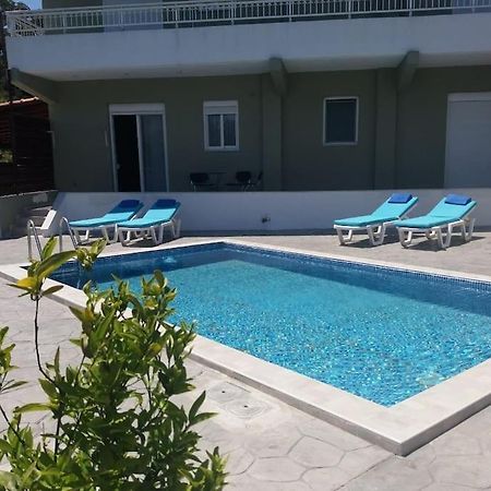 Greek Style Ground Floor Apartment & Pool Ялисос Екстериор снимка