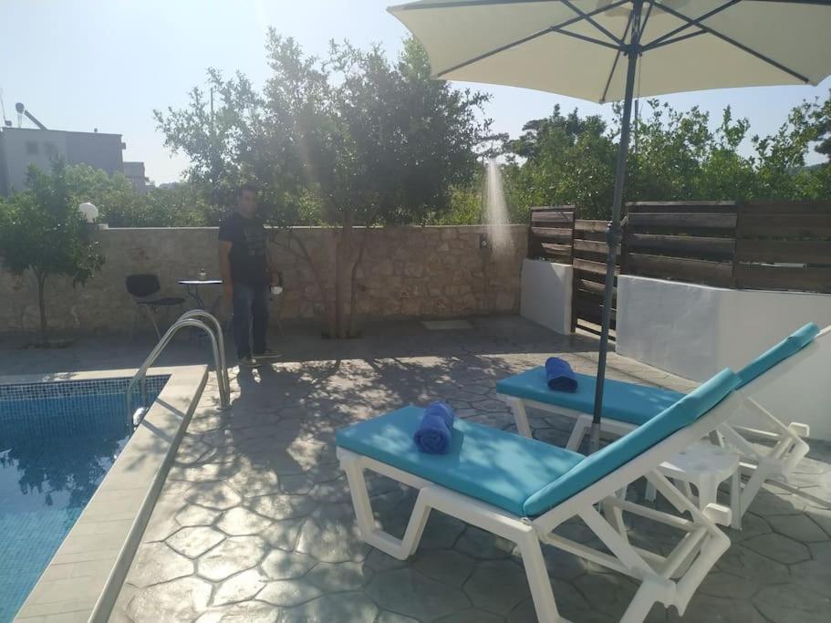 Greek Style Ground Floor Apartment & Pool Ялисос Екстериор снимка