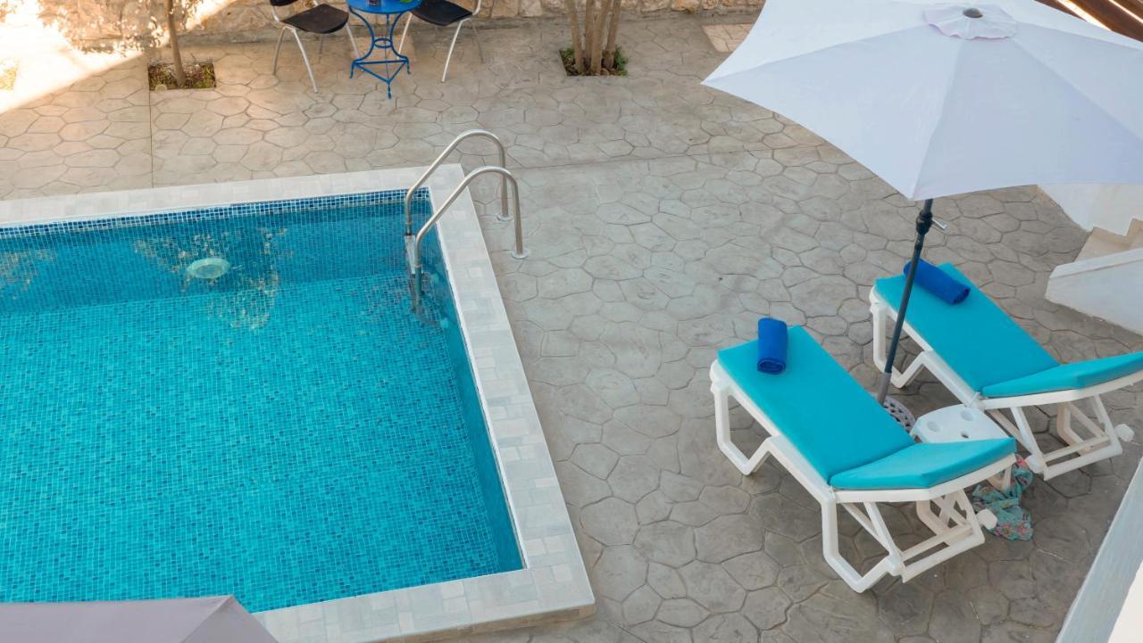 Greek Style Ground Floor Apartment & Pool Ялисос Екстериор снимка